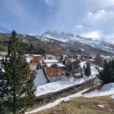 Apartment Riverside 2nd Floor North