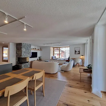 Apartament Riverside 2nd Floor North *